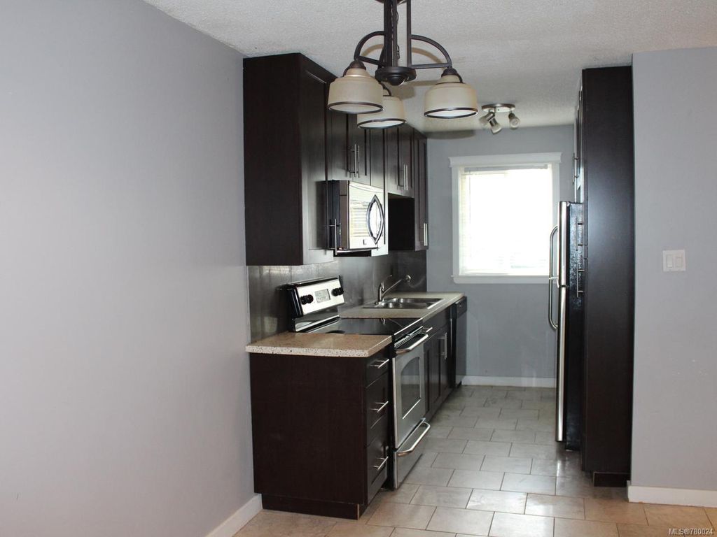 listing image 16043149064499221221