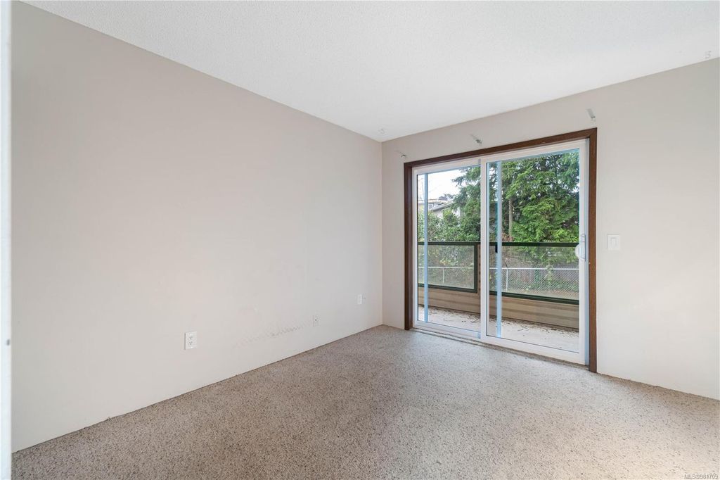 listing image 16040675969509332072