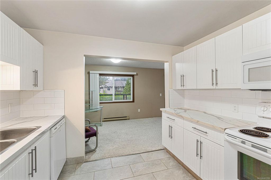 listing image 16044216072701956304