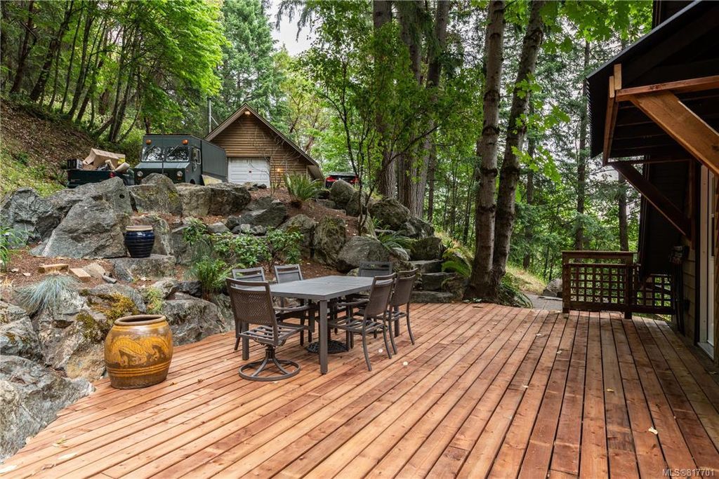 listing image 16042253344260