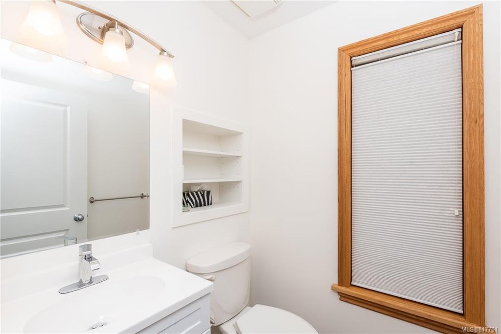 listing image 16041469878406