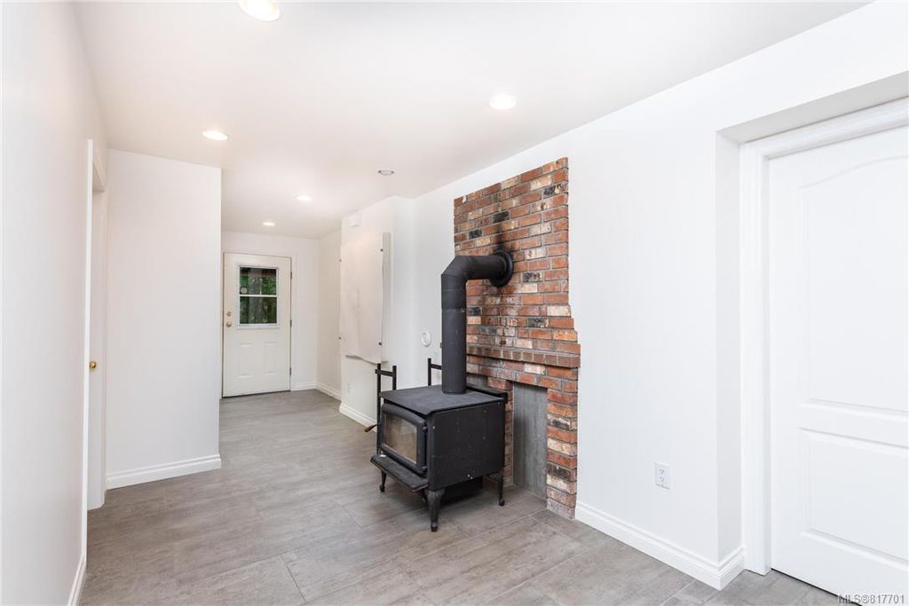 listing image 1604753344287