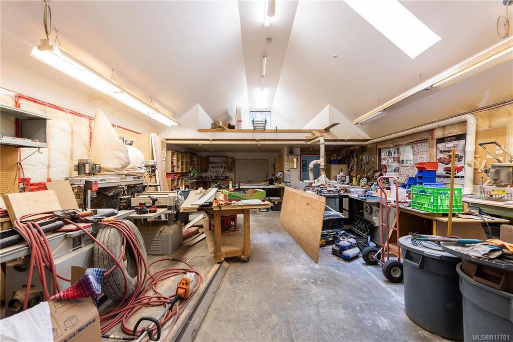 listing image 1604548701585