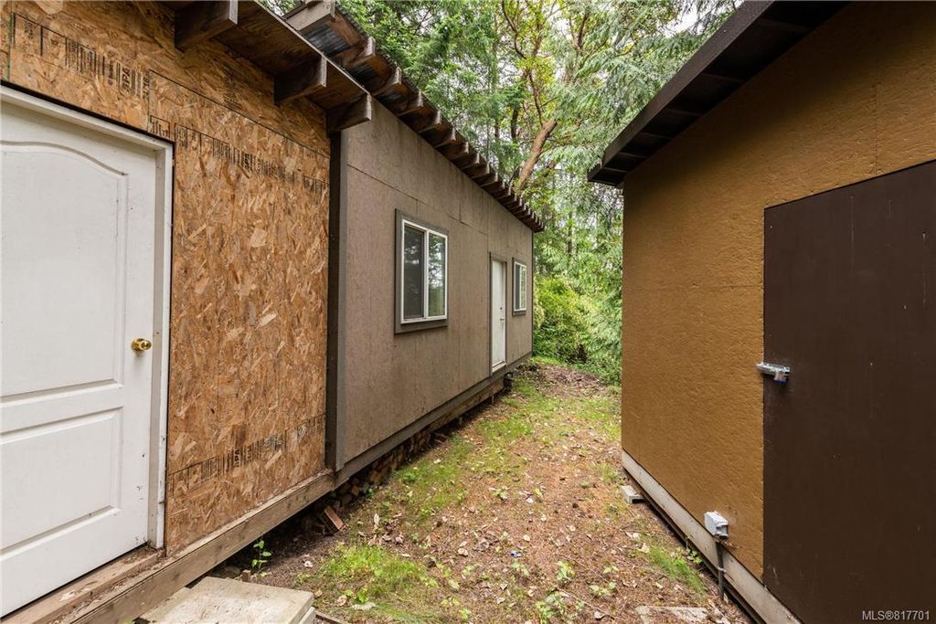 listing image 16043658481709