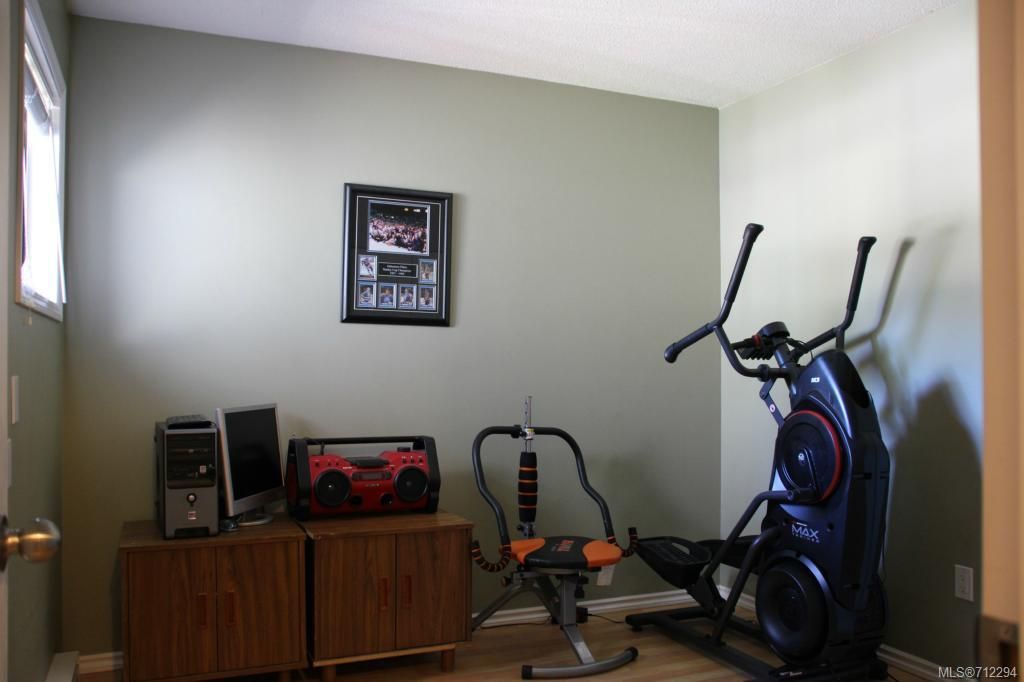 listing image 16040360926409776735