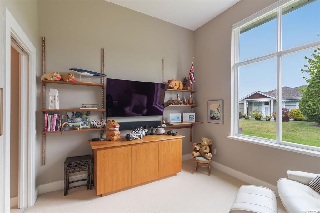 listing image 16042146355988469659