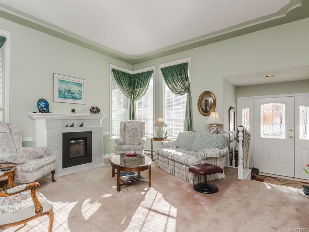 listing image 16045430148160263844