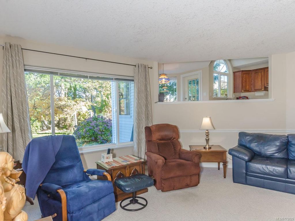 listing image 16041037522816943053