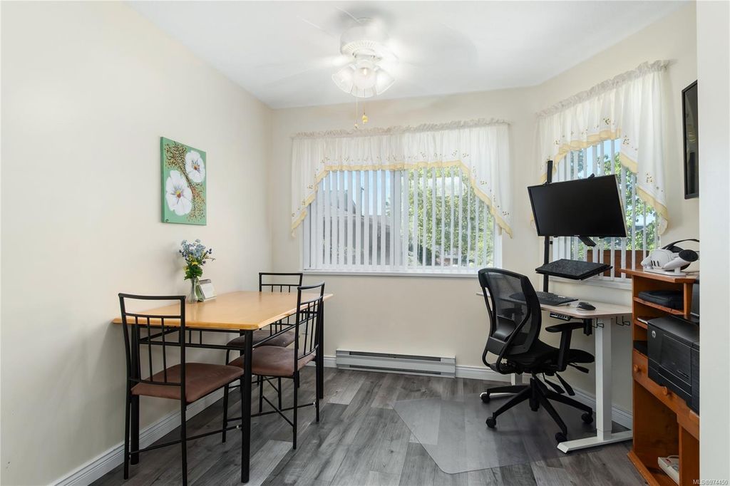 listing image 16046844240272898727