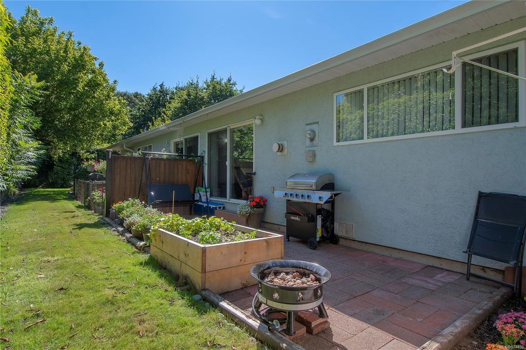listing image 16042980994887047746