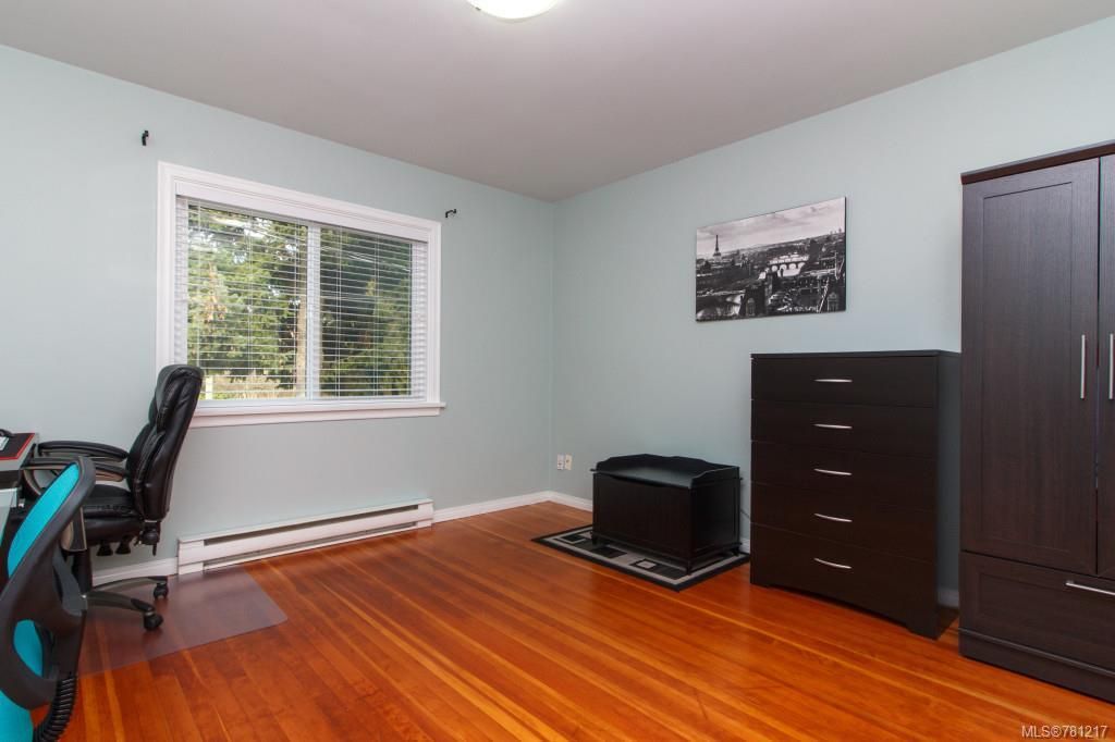 listing image 16045881324621452915