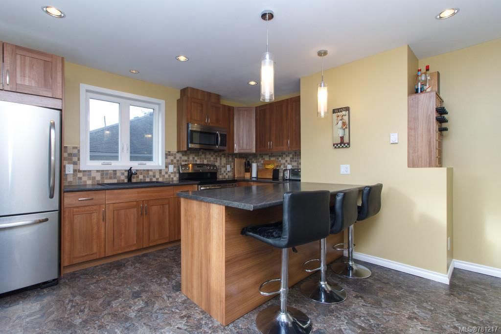 listing image 16043221418297209182