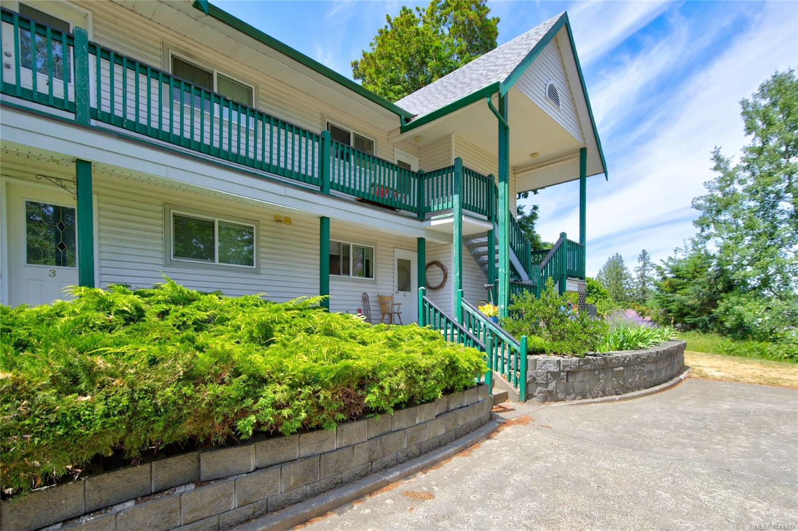 2736 Ulverston Ave 4