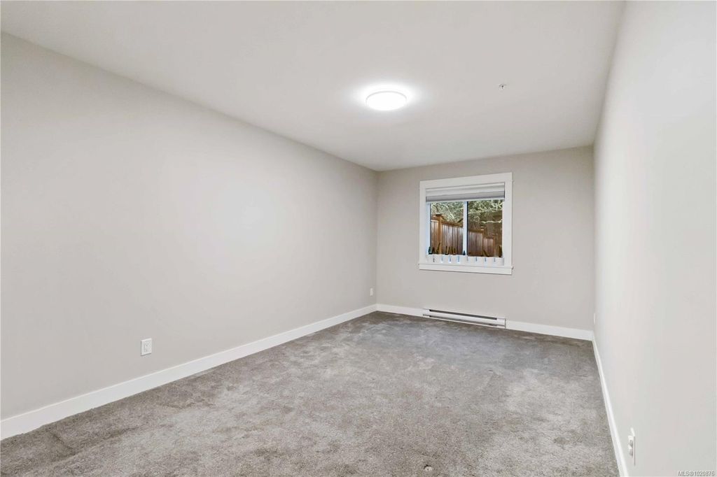 listing image 16047441361328661218