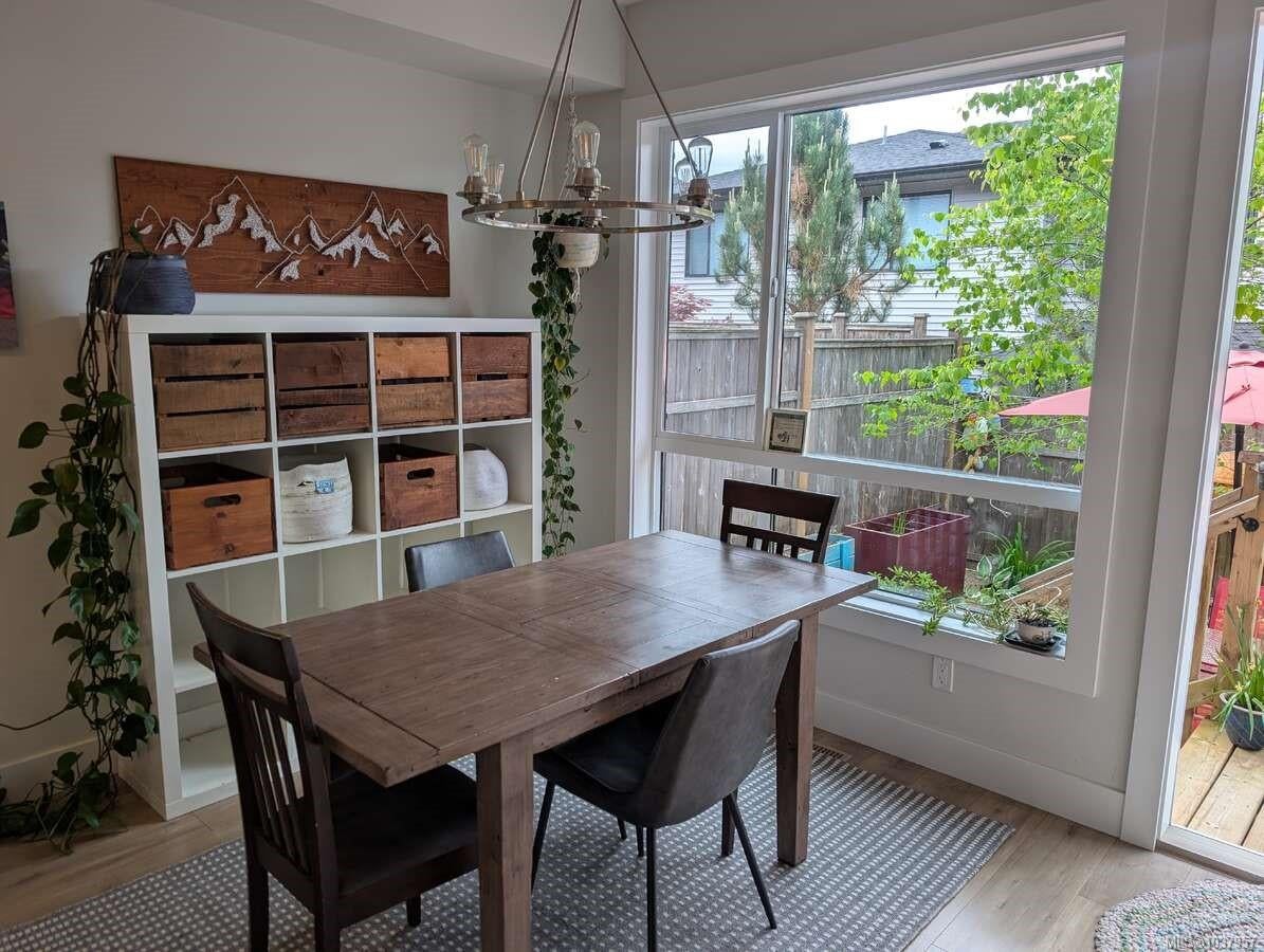 2607 Kendal Ave 38