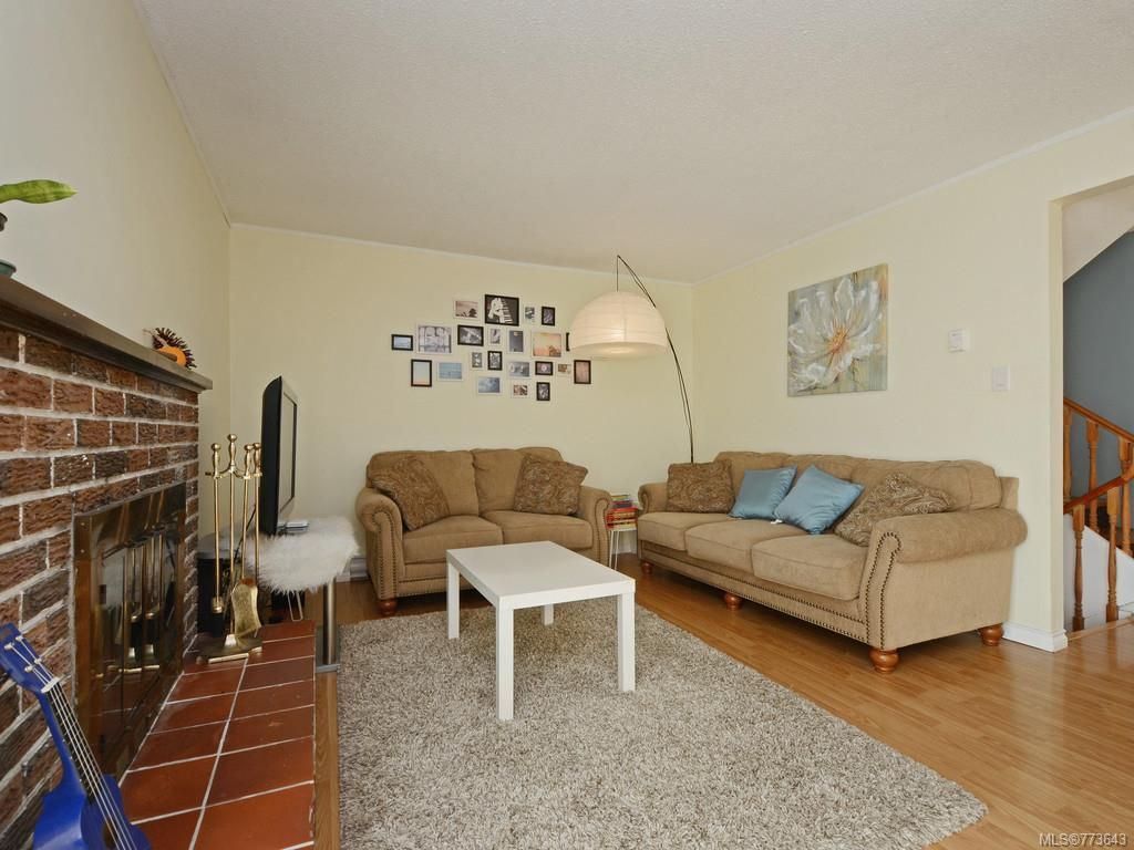 listing image 16045940990091745087