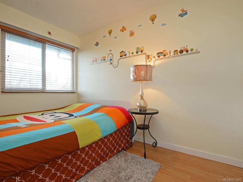 listing image 16041688269045783174