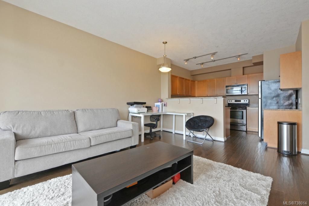 listing image 16044541467999325694