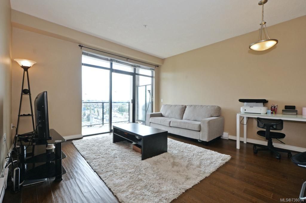 listing image 16042753287914725695