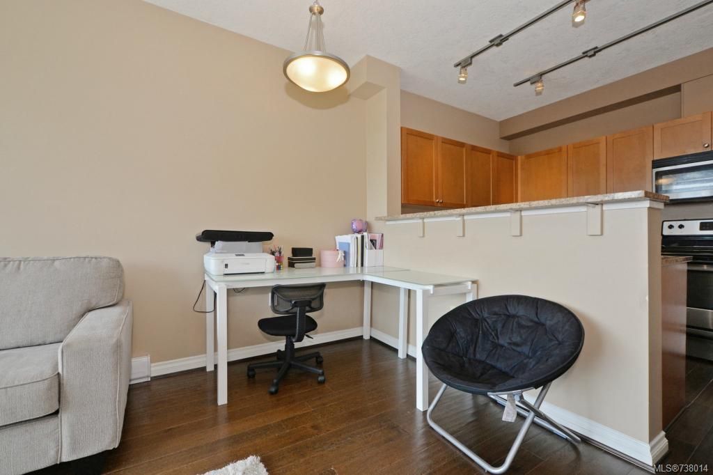 listing image 16044621522773487567