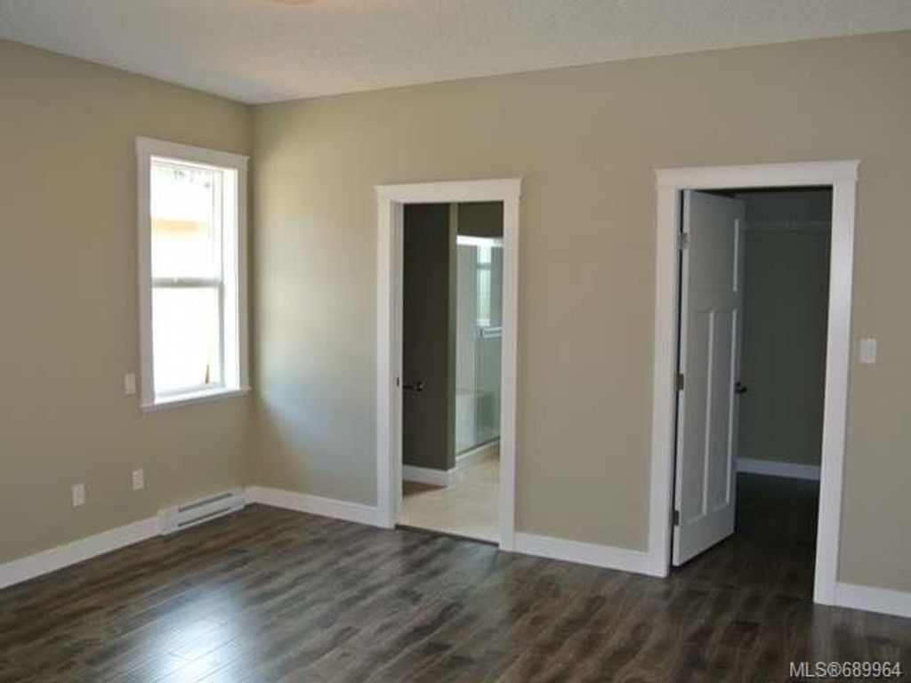 listing image 16046538661608942487