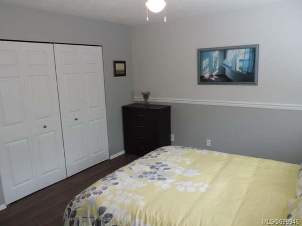 listing image 16043522203670432591