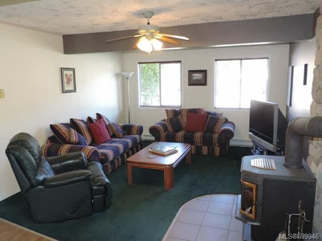 listing image 16041374977661044428