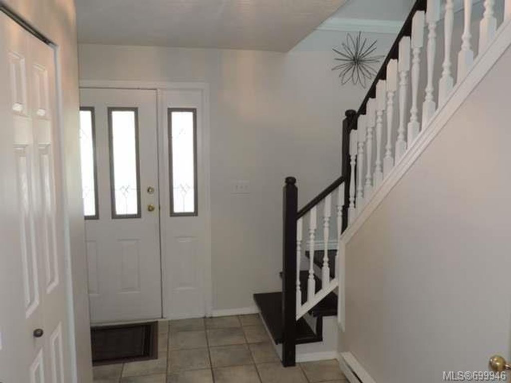 listing image 16047870795042057035