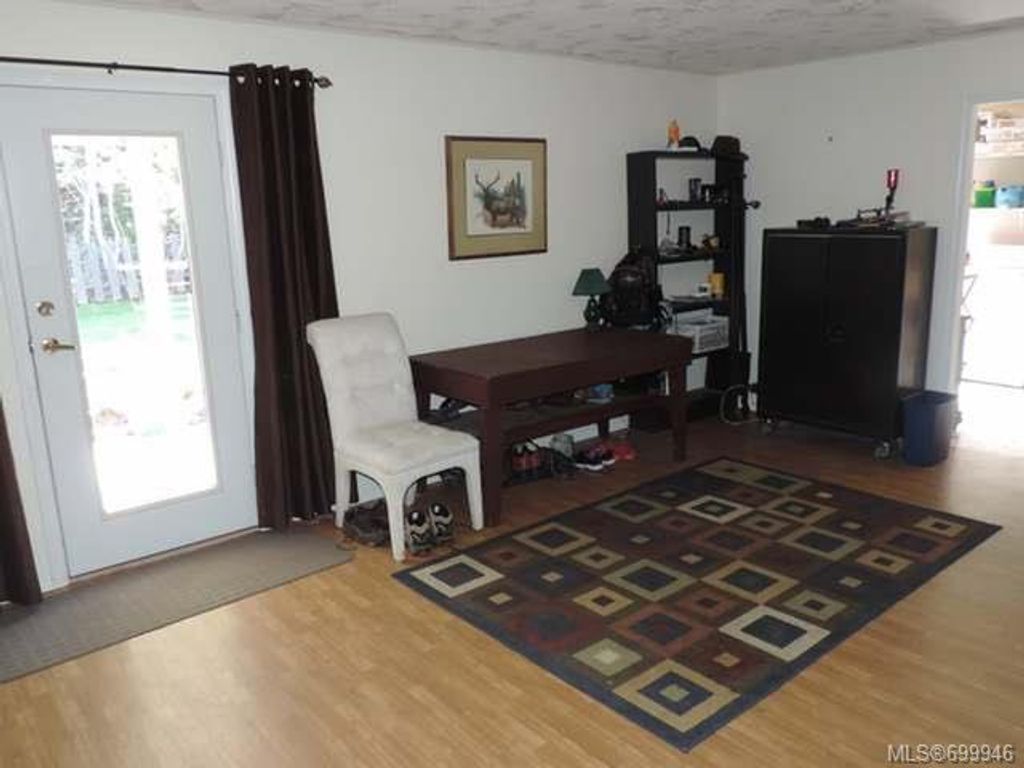 listing image 16041589965244939994