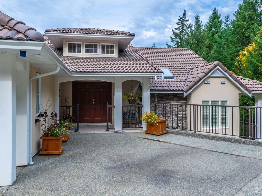 listing image 16042693258752688015