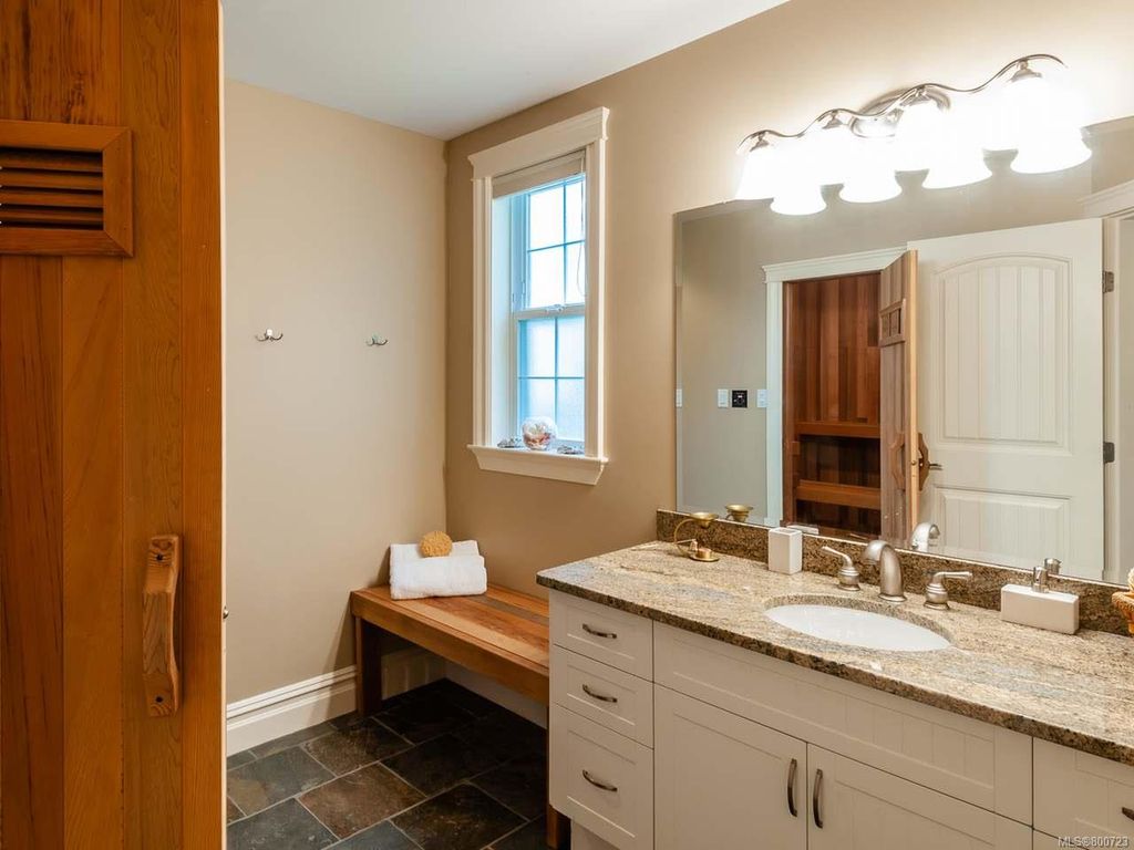 listing image 16042114018725281323