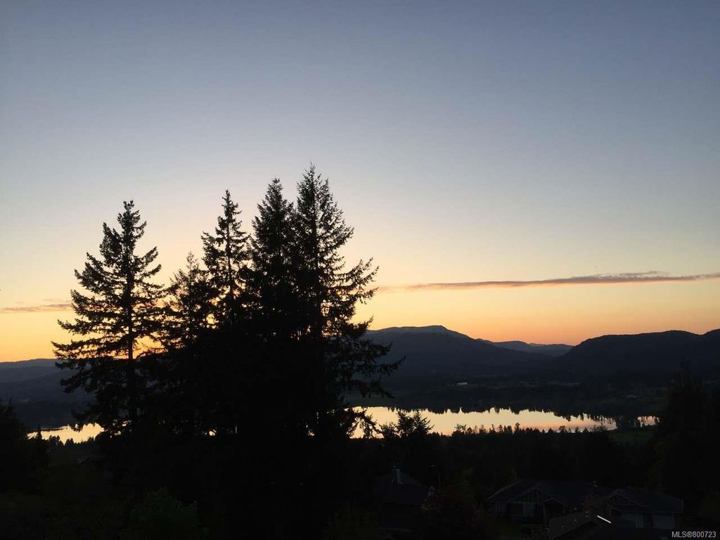 listing image 16041349559004959284