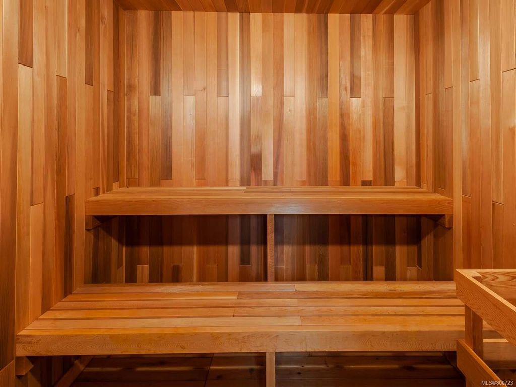 listing image 16048407138078611236