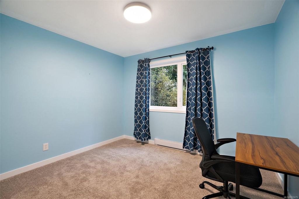 listing image 16044979045638461561