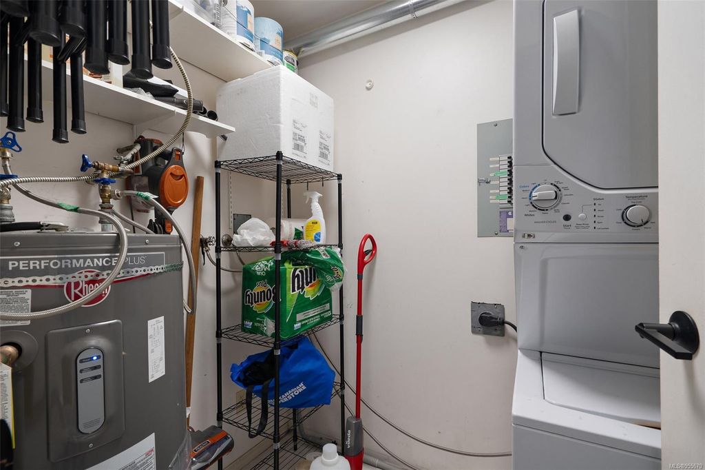 listing image 16044477343529713282