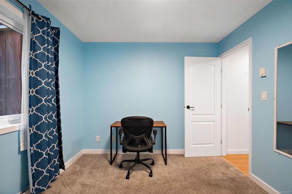 listing image 16041600330367010537