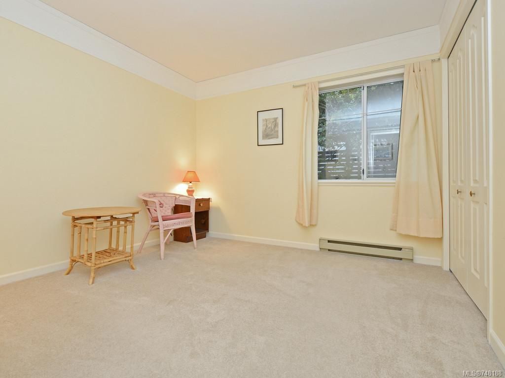 listing image 16047829320981891031