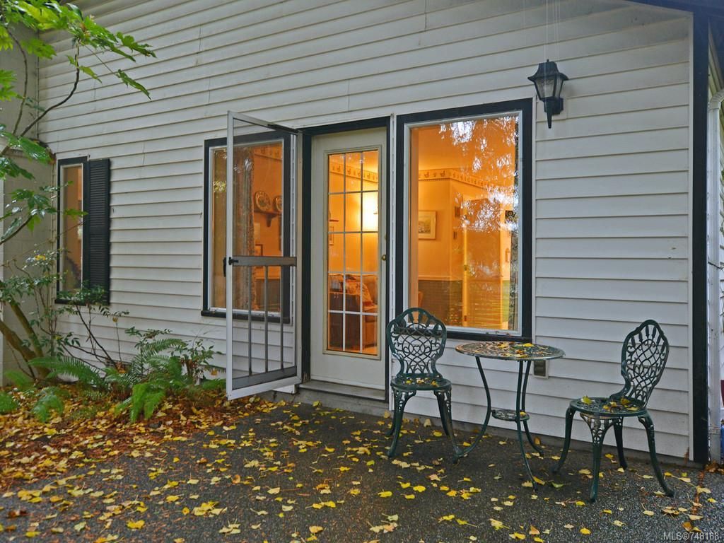 listing image 16045648530801169082