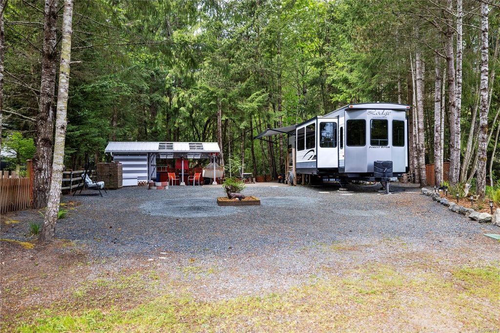 listing image 16044834378635124548