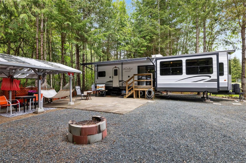 listing image 16044656878794638801