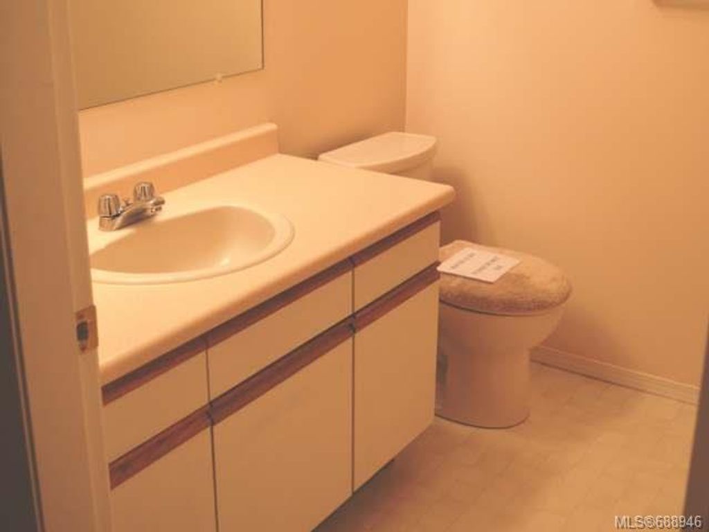 listing image 16044898351443088148