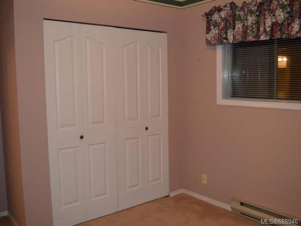 listing image 16043208469292554921