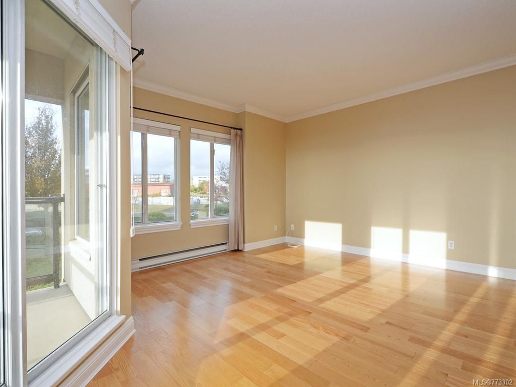 listing image 16043111118229392477