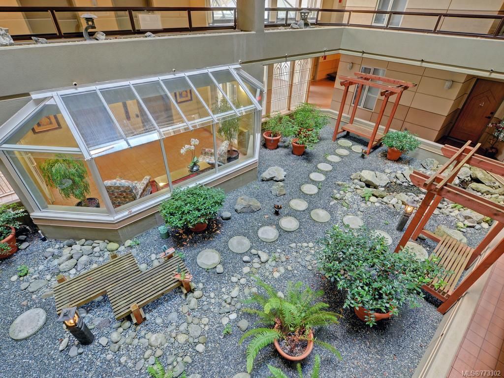 listing image 16042305790176905759