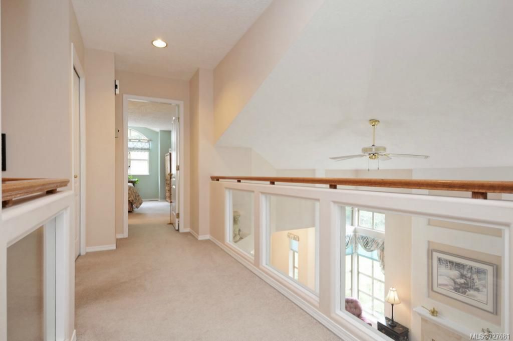 listing image 16040650645577243026