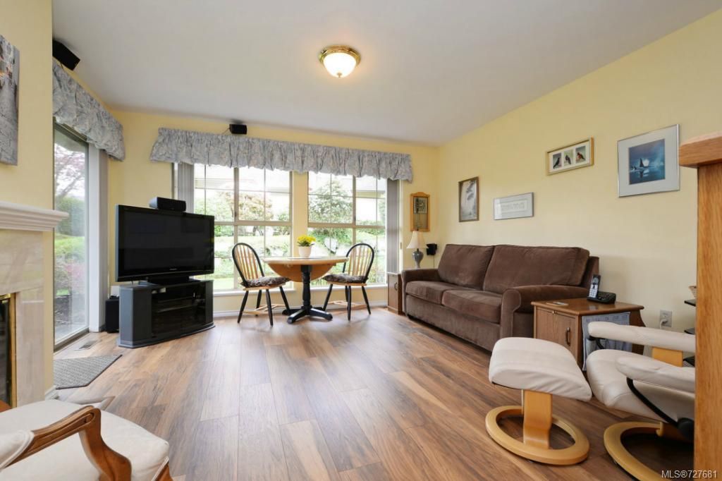 listing image 16044633914214706750