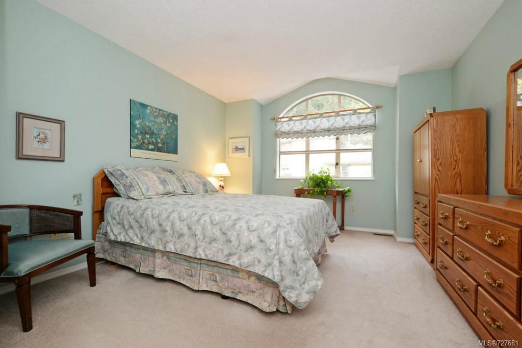 listing image 16040953338860675020