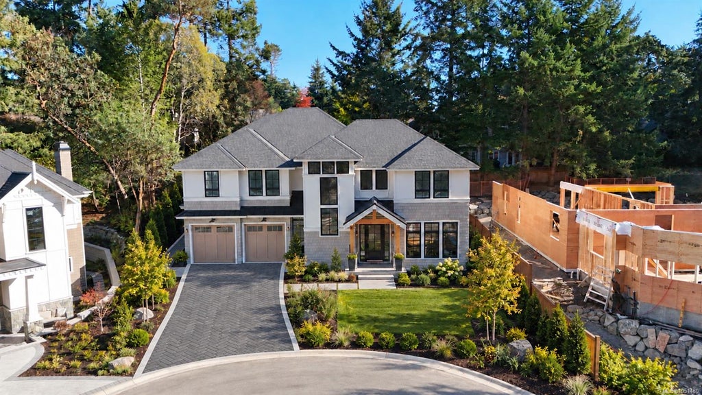 3913 WOODLANDS PL, SAANICH, BC V8N 4J8 - Image 2794301600.jpeg?d=l