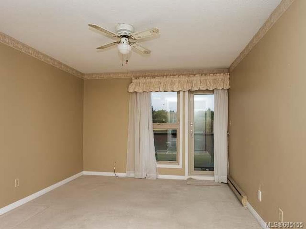 listing image 16048228599046111481