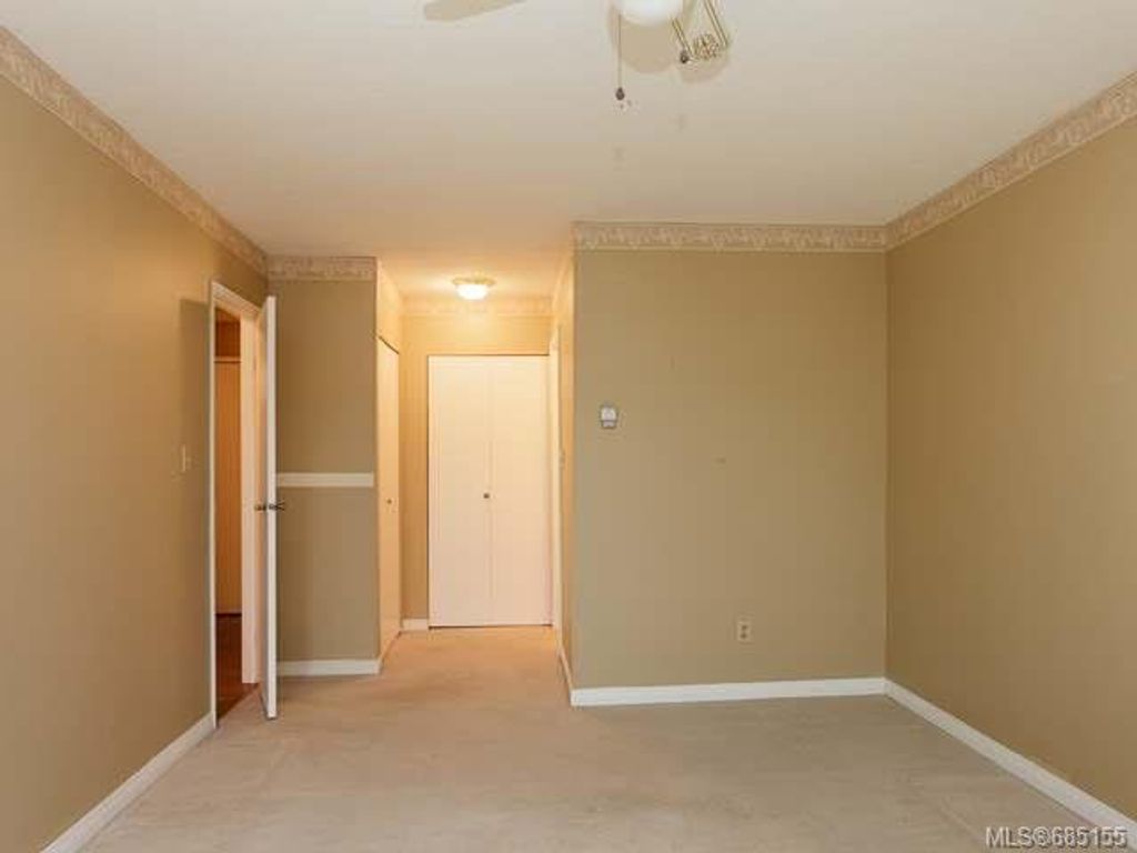 listing image 16049057506731614295